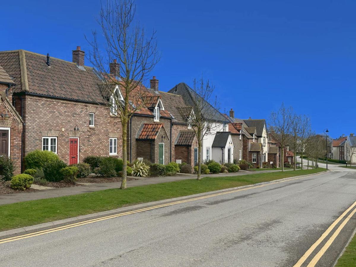 New England Cottage Filey Exterior photo